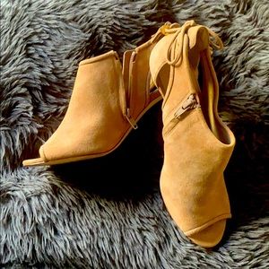 Michael Kors nude suede heels